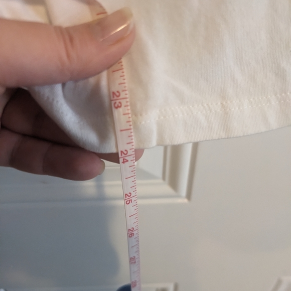 Ann Taylor T-shirt - Picture 4 of 6